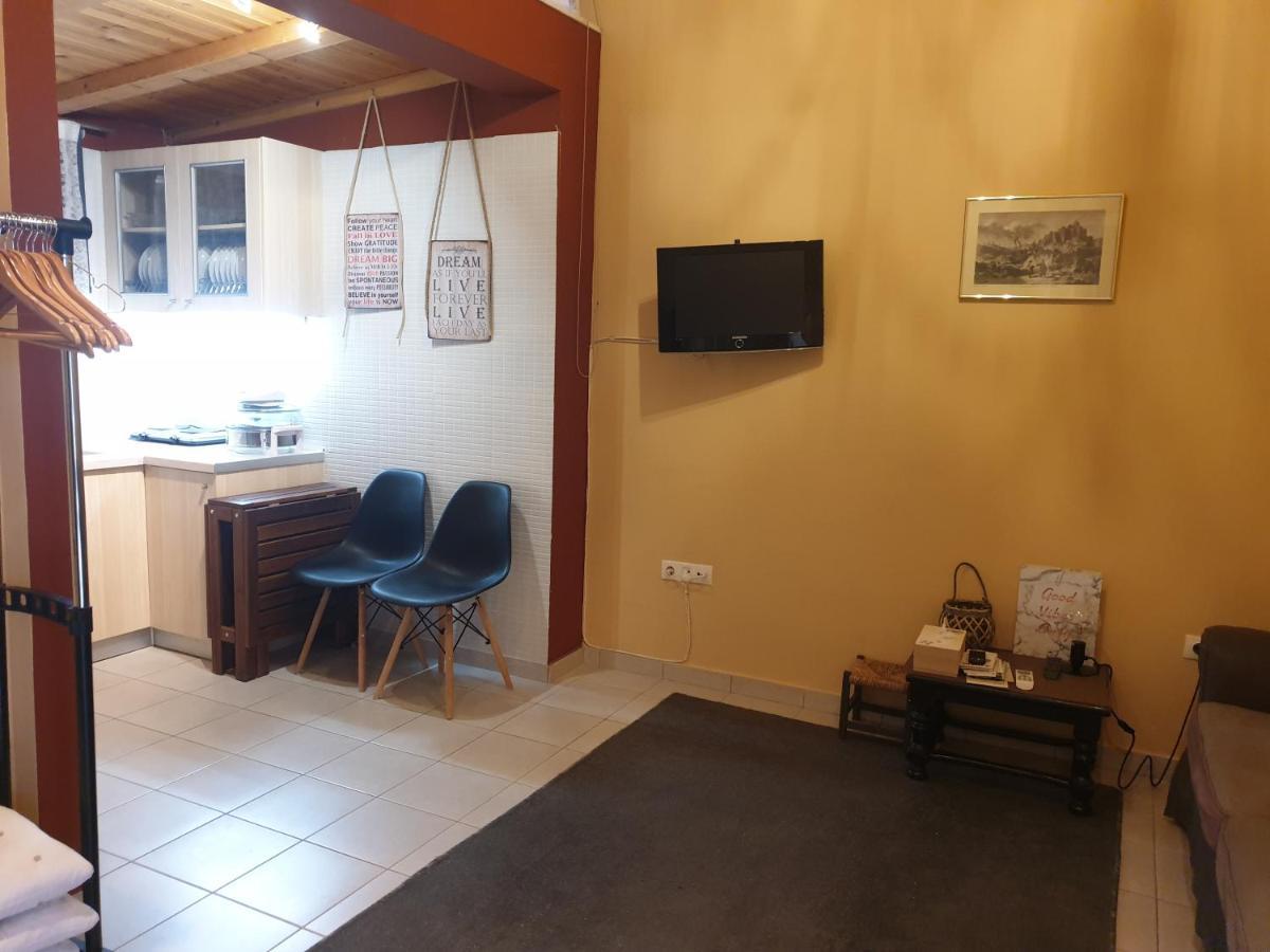 Angeliki'S Apartment Афины Экстерьер фото